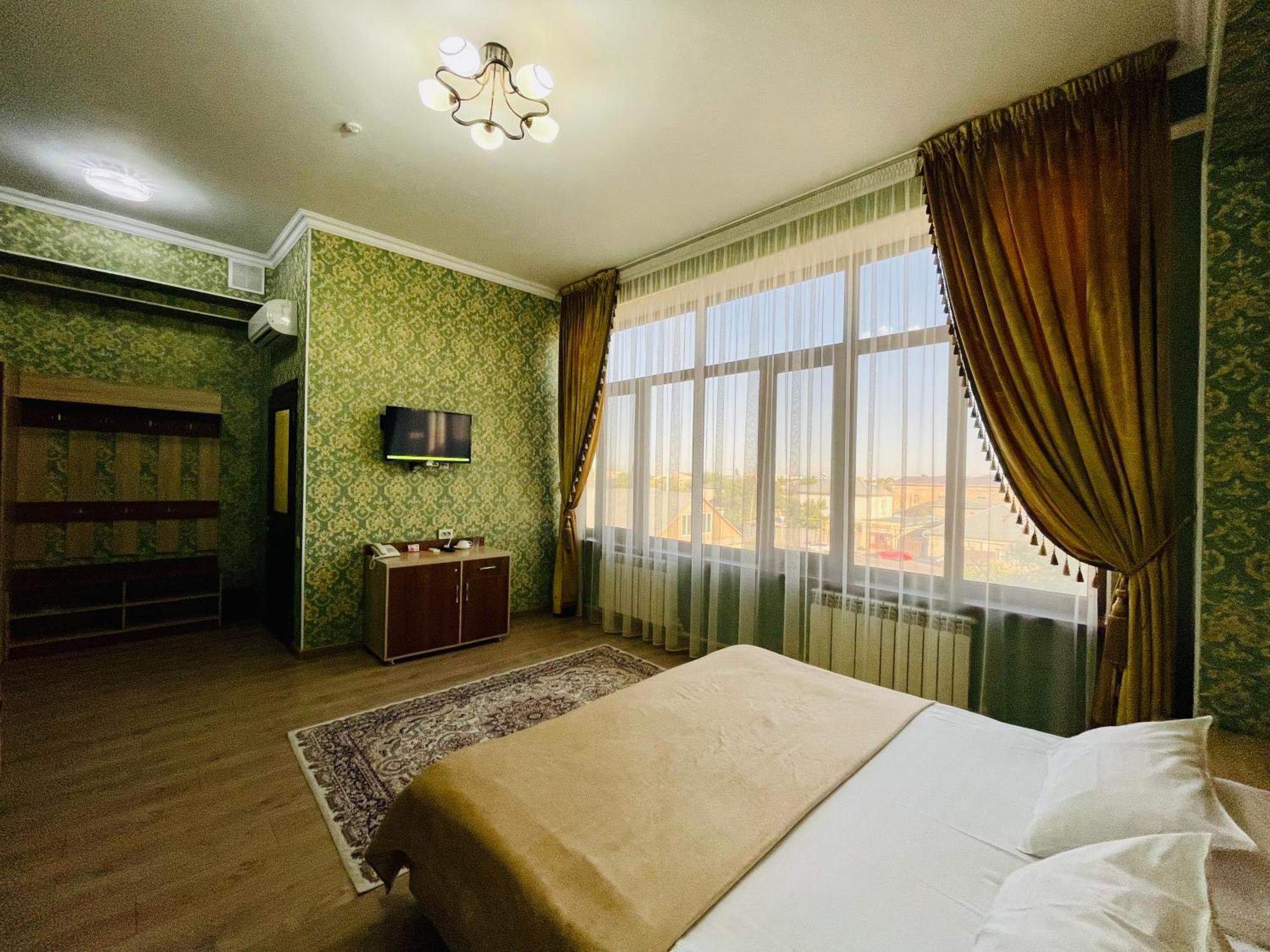 Hotel Dostyk à Kyzylorda Extérieur photo