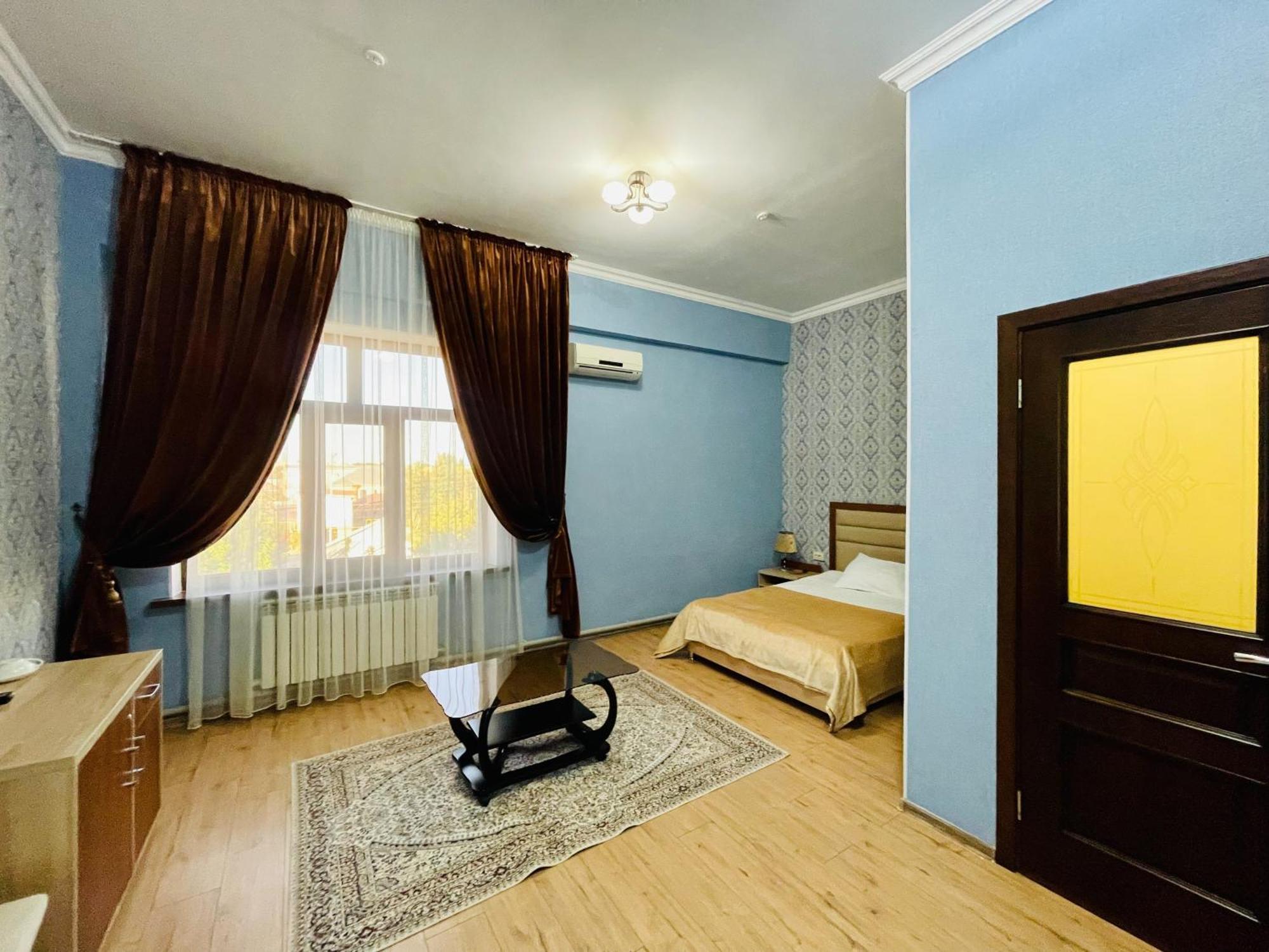 Hotel Dostyk à Kyzylorda Extérieur photo